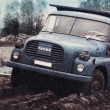 ...bl�tem se brod�c� Tatra T 148 S3...zdroj �asopis Sv�t motor� 13/1976