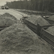 ...zat�k�vac� zkou�ka na most� p�es �eku Moravu...zdroj �asopis Kv�ty 46/1980
