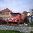 ...no a nakonec zaparkovan� na zahrad�